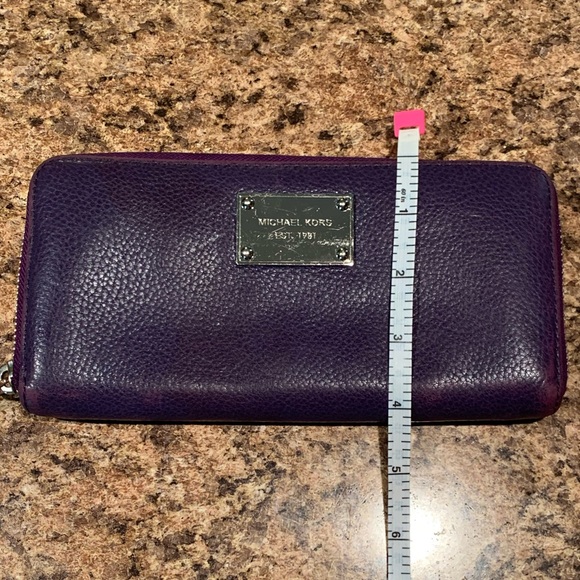 EUC Michael Kors Hobo Purse & Wallet Purple Set VINTAGE - Picture 10 of 16